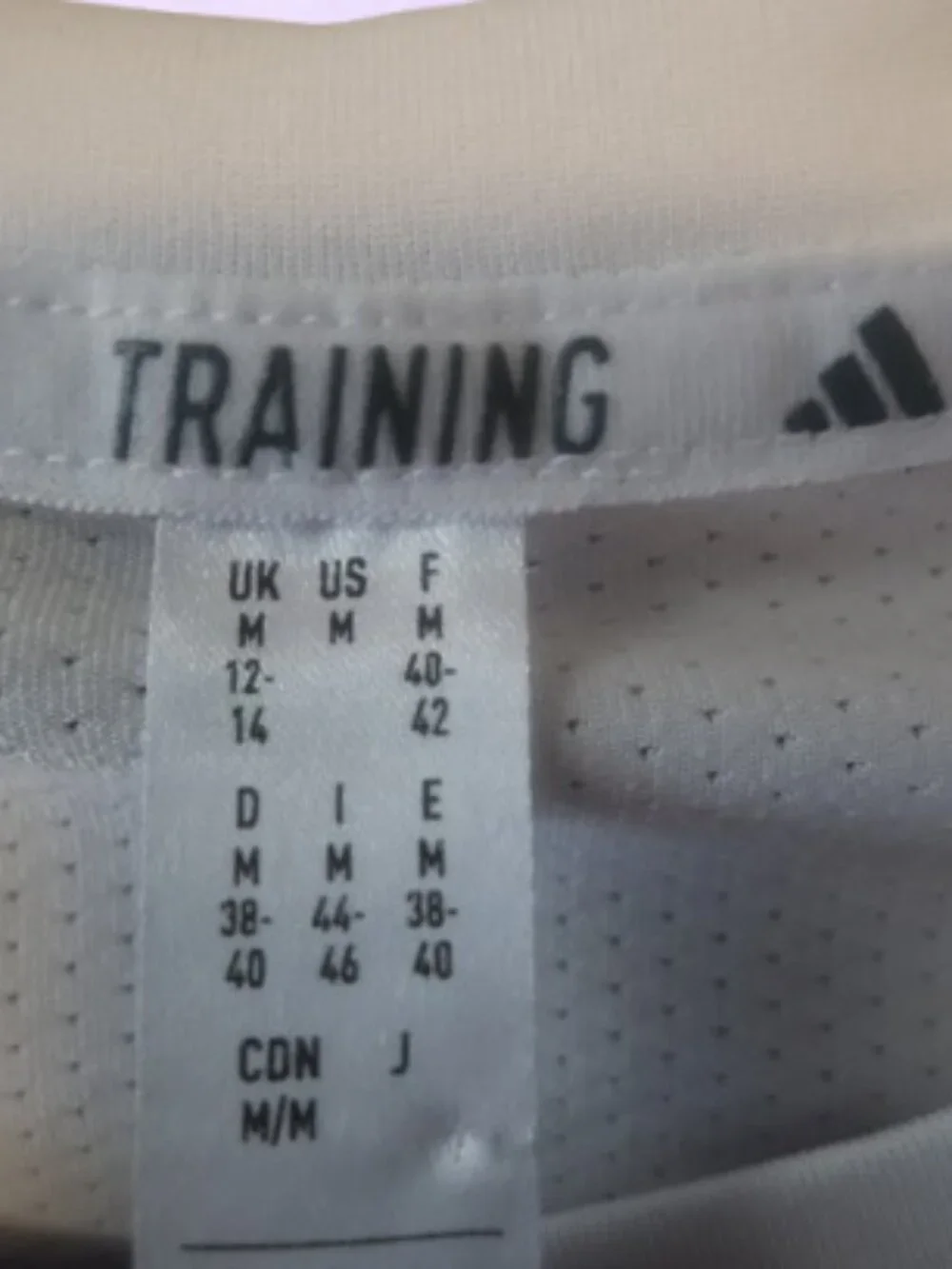 Adidas t-shirt 